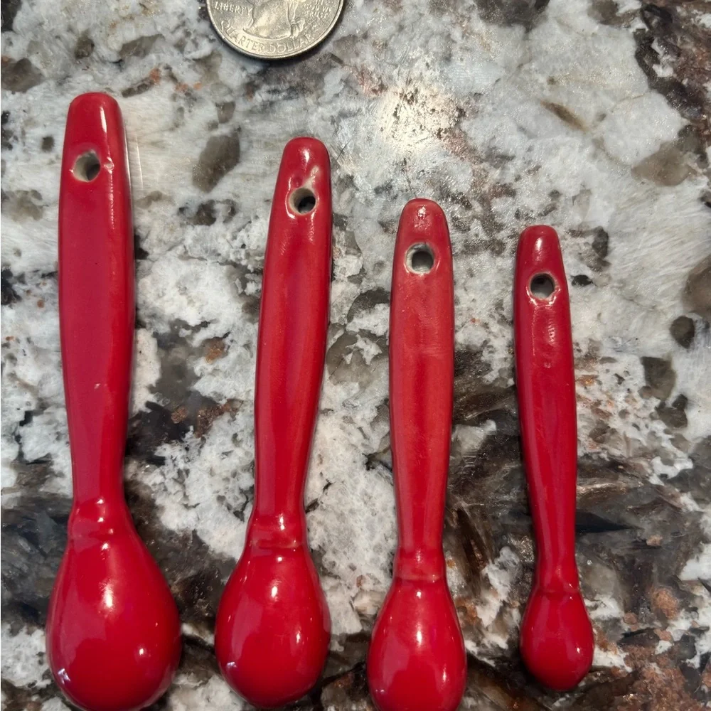 Set of 4 Unique Sizes Ceramic Red Measuring Spoons